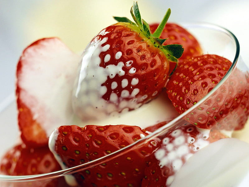 Strawberry with cream, cool, strawberry, white, sexy, cream, sweet, HD  wallpaper | Peakpx