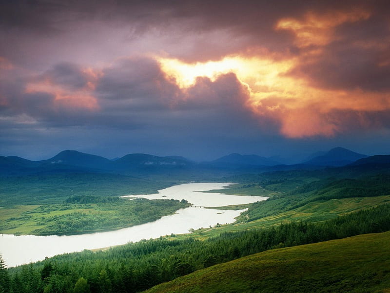 Loch Garry River, mountain, forest, loch, garry, nature, river, scotland, clouds, HD wallpaper