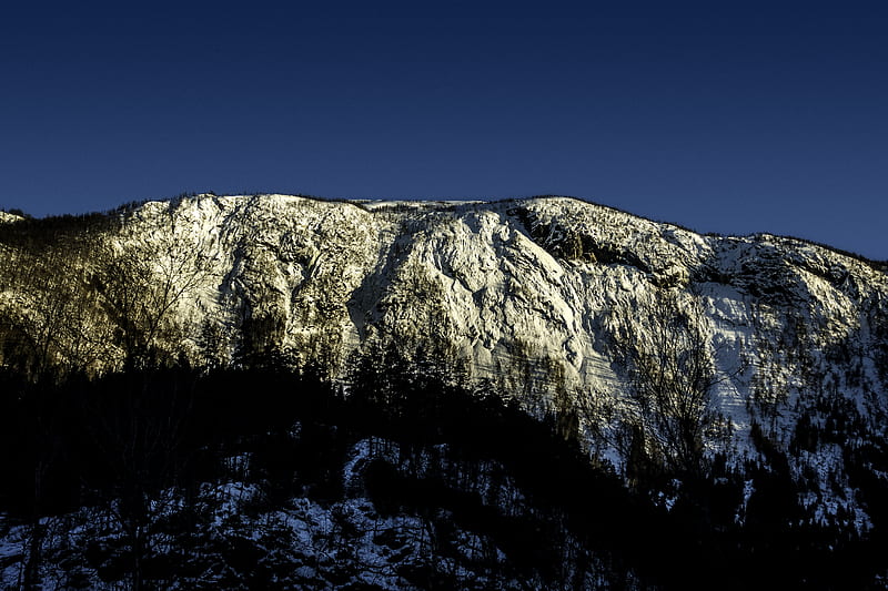 brown and white mountain cliff under blue sky, HD wallpaper