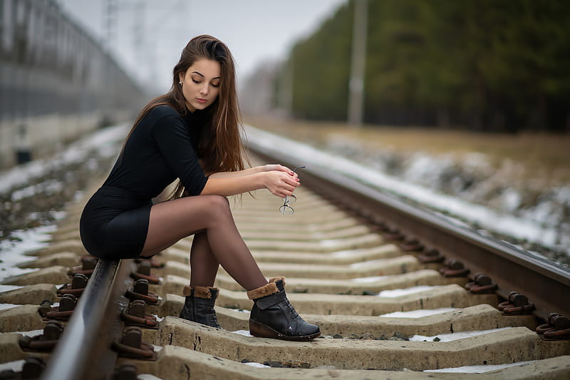 Girl Sitting On Railway Line , black-dress, girls, model, railroad, HD wallpaper