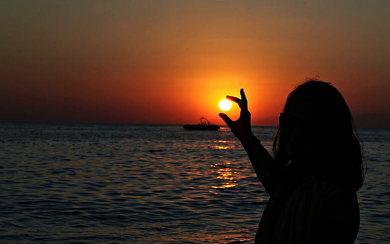 Grabbing the Sunset, Ocean, Hand, Nature, Sunset, HD wallpaper