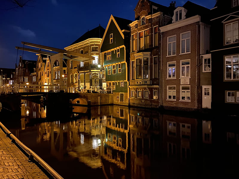 Alkmaar by night , holland, HD wallpaper