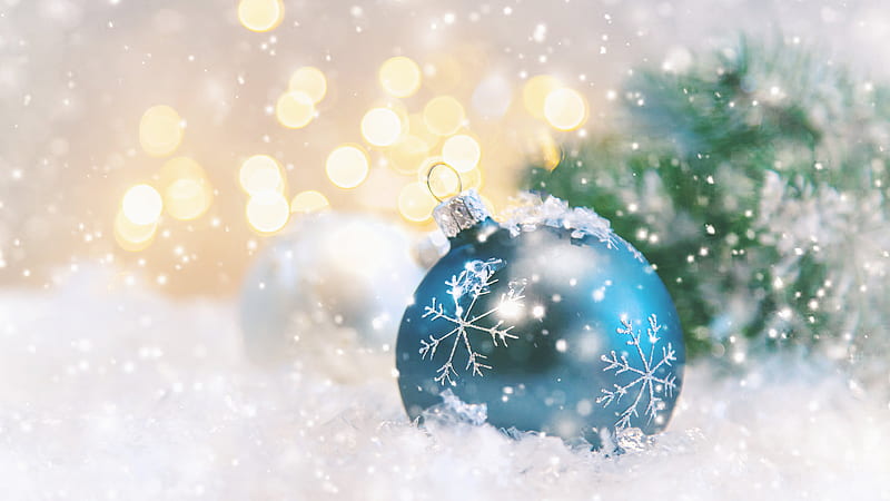 Silver Blue Christmas Balls On Snow In Lights Bokeh Background Christmas, HD wallpaper