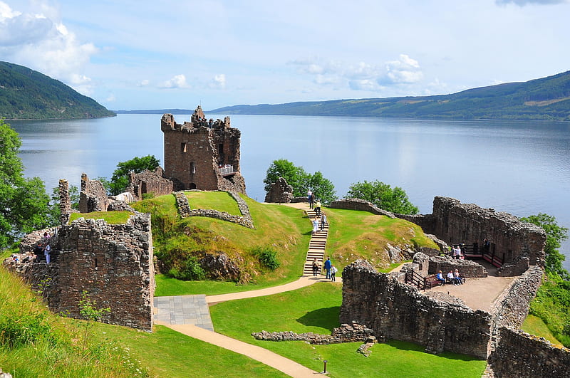 Urquhart Castle on Loch Ness - Scotland, Scottish Castles, Scottish Highlands, Urquhart Castle, Scotland, Loch Ness, Scottish Lochs, HD wallpaper
