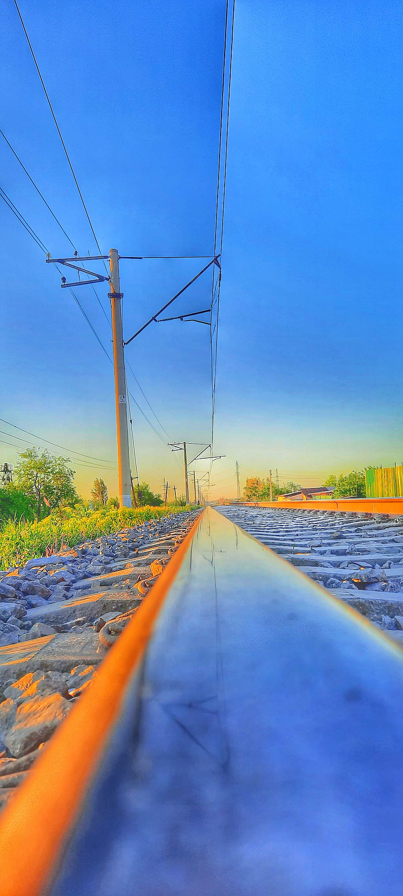 Railway Train, mist, railway, road, sky, tashkent, train, uzbekistan, world, HD phone wallpaper