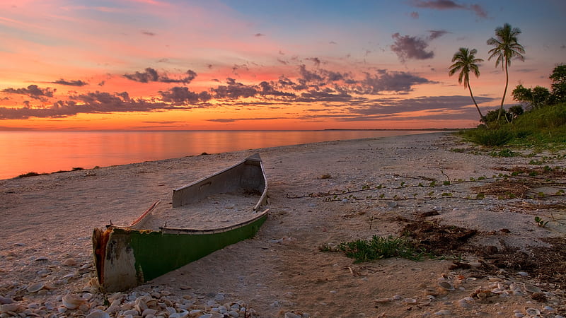 Abandoned Boat, shore, grass, orange, sunset, clouds, beach, sundown, boat, boats, beauty, sunrise, tropics, lovely, ocean, sky, trees, palms, paradise, sands, red, colorful, glow, bonito, old, sea, sand, green, abandoned, view, place, colors, peaceful, nature, tropical, HD wallpaper