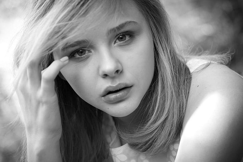 1366x768px 720p Free Download Chloe Grace Moretz Babe Model