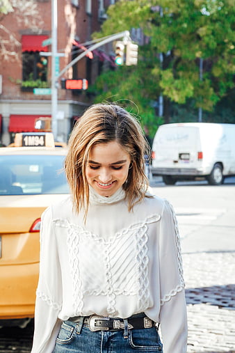 Haley Lu Richardson Women Brunette Green Eyes Smiling Face