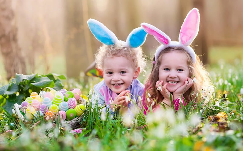 Happy Easter!, ears, children, easter, spring, cute, egg, girl, green, copil, bunny, child, pink, couple, blue, HD wallpaper
