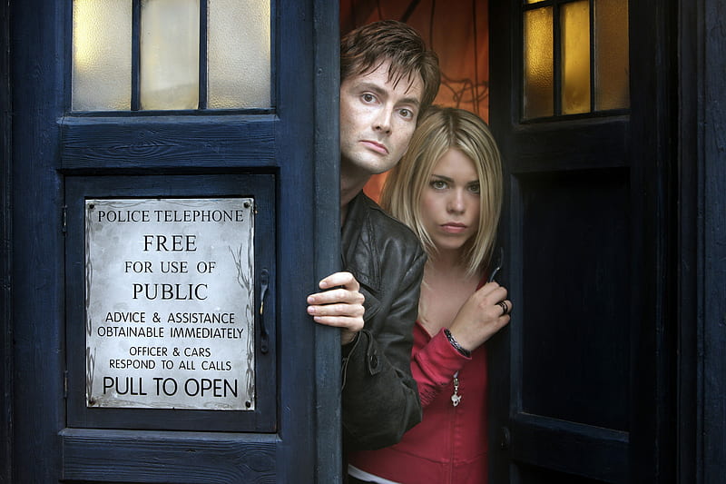 The Doctor and Rose, doctor who, bbc, david tennant, sci fi, scifi, billie piper, HD wallpaper