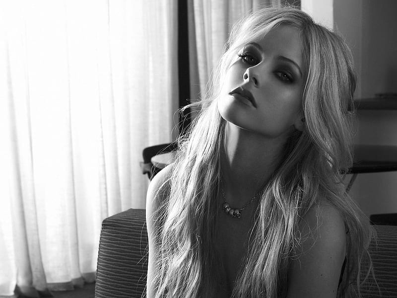 Avril Lavigne, celebrity, people, black and white, singer, songwriter, HD wallpaper