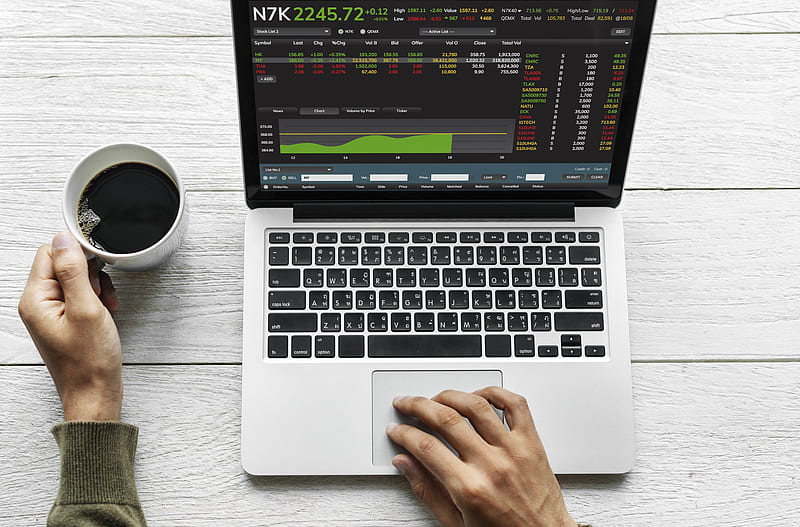 stocks, black coffee, drinks, laptop, notebook, analysis, hands, Technology, HD wallpaper