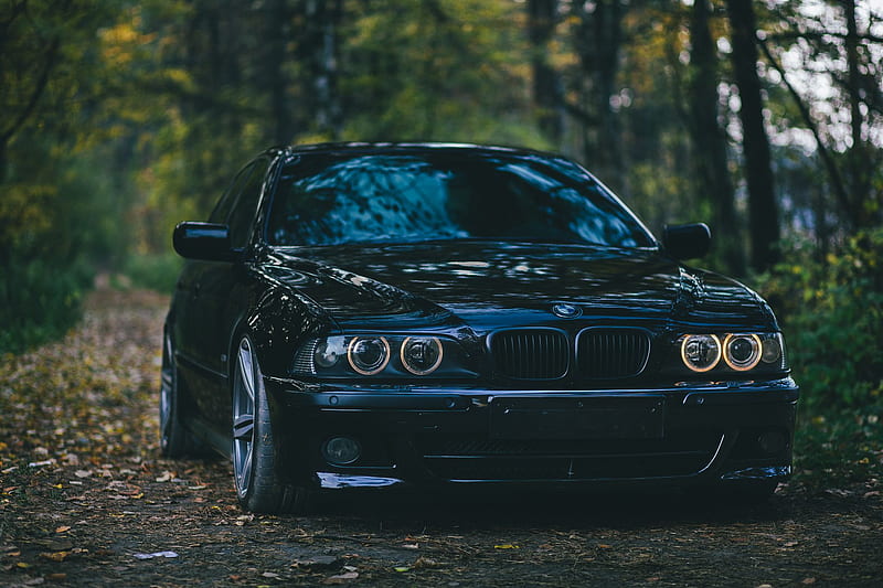 Download wallpapers 4k, BMW M5, tuning, E39, stance, black M5