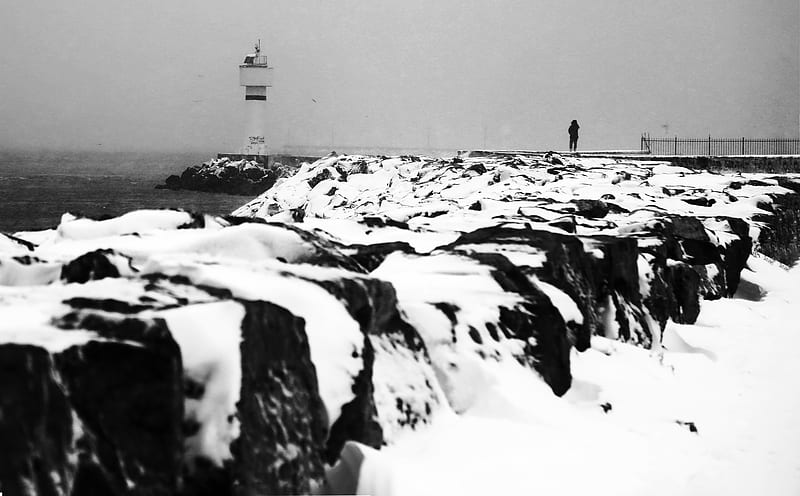 white lighthouse on snow covered ground, HD wallpaper