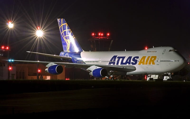 Atlas Air 747-200F, Cargo, Boeing, Taxiway, Night, HD wallpaper