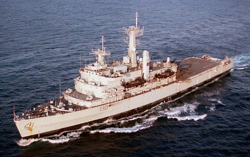 WORLD OF WARSHIPS HMS FEARLESS ASSAULT LANDING SHIP L10, 2 shaft, two EE stean turbines, 12120 tons full load, length 520 ft, speed 21 kts, HD wallpaper