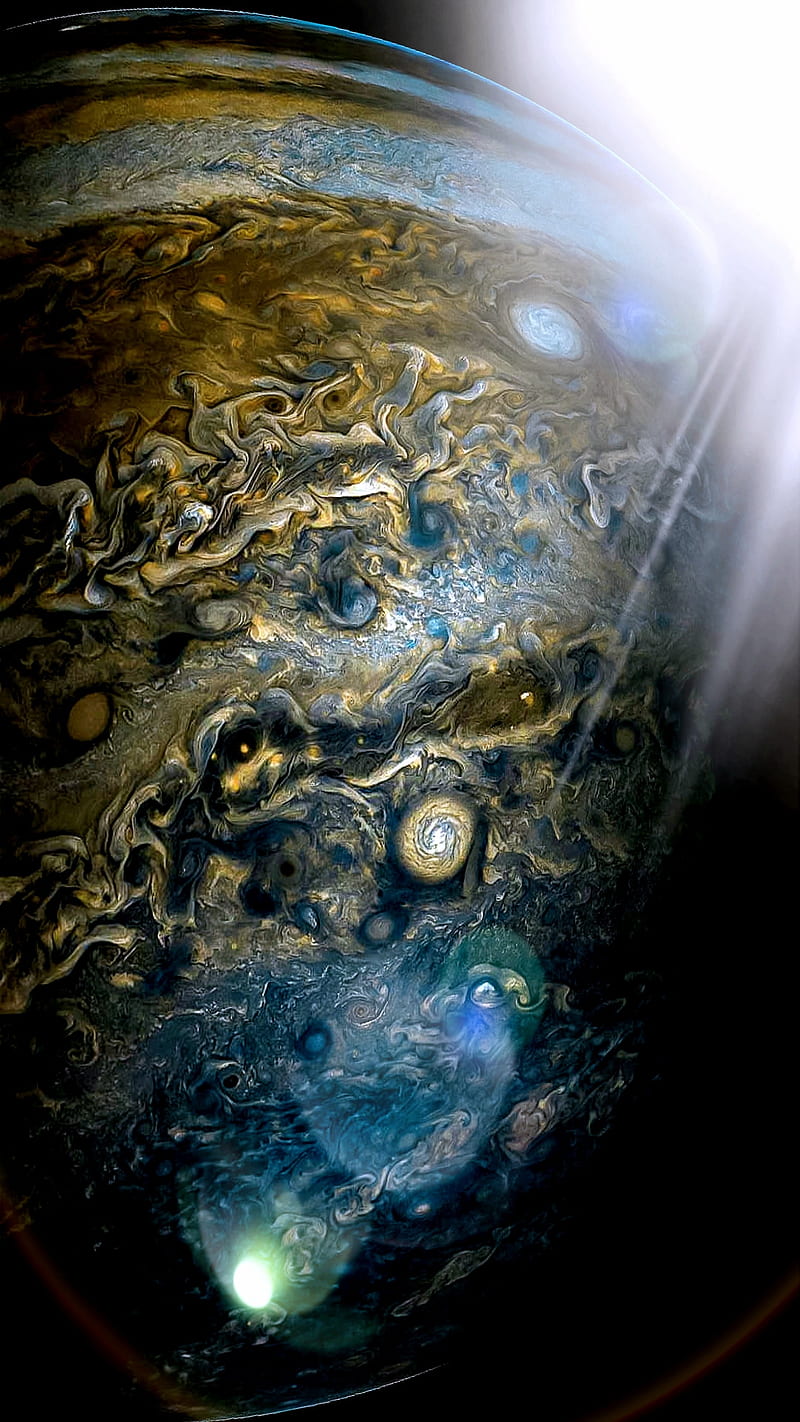 Top 7 Stunning Jupiter Images From Juno Spacecraft You Might Have Missed