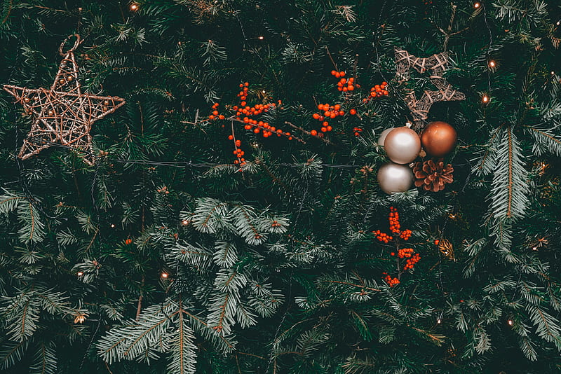 tree, balls, decorations, berries, cones, garlands, HD wallpaper