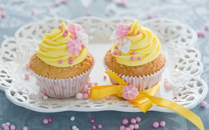 Springtime Treats, yellow, bow, delicate, elegant, sweet, dessert, liners, cupcakes, dish, plate, flowers, white, pink, HD wallpaper