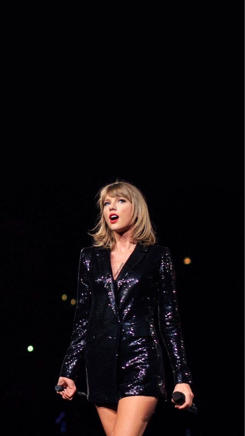 taylor swift 1989 tour blank space . Taylor swift hot, Long live taylor swift, Taylor swift outfits, HD phone wallpaper