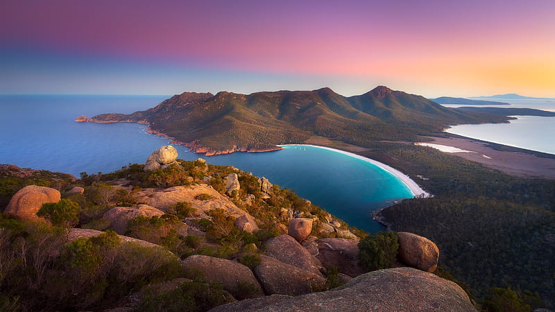 Wineglass Bay, rocks, mountains, breathtaking, sunset, sky, Australia, hike, landscape, clouds, HD wallpaper