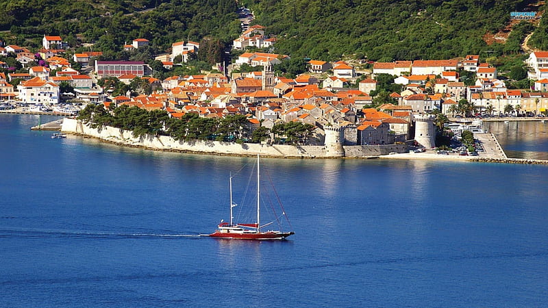 walled seaside town of korcula croatia, boat, town, seaside, wall, turrets, HD wallpaper