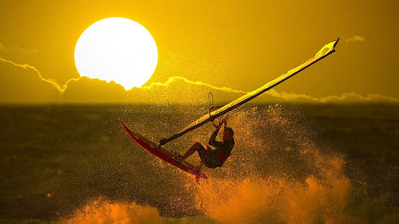 Windsurfing at Sunset, oceans sun, surf, sunset, clouds, board, nice, slab, windsurfing, beauty, sunrise, swimming, esports, windsurfer, , man, oceanscape, waves, sky, surfing, diving, water, cool, beaches, men, awesome, seascape, sunshine, hop, sailing, bonito, sea, sail graphy, plank beachescape, amazing, surfer, horizon, view, foam, water sports, windsurf, made man, spray, HD wallpaper