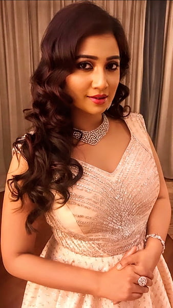 Shreya Ghoshal Images, HD Wallpapers, and Photos - Bollywood Hungama