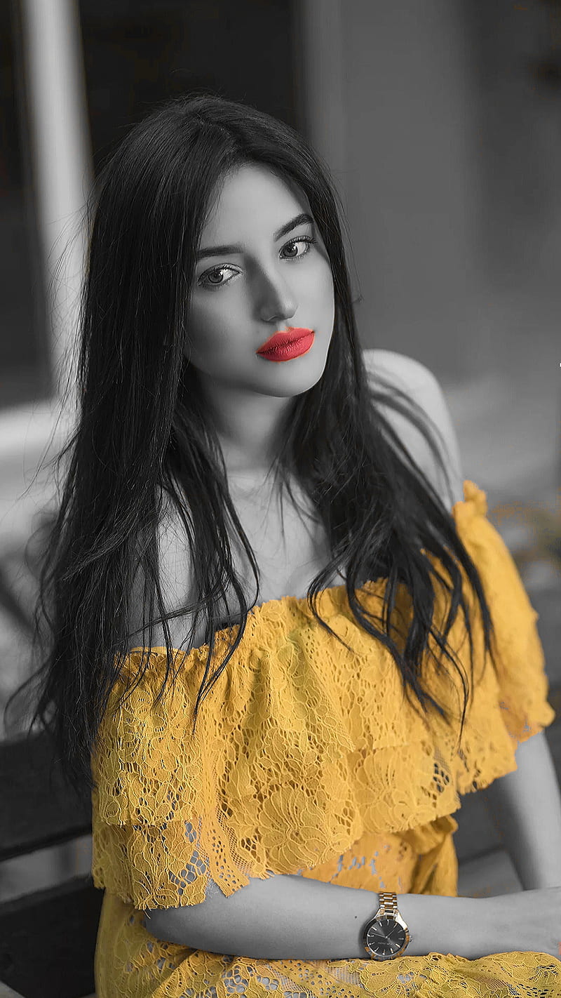Yellow crochet, black and white, bonito, black and white, cute, pretty, red lips, yellow dress, HD phone wallpaper