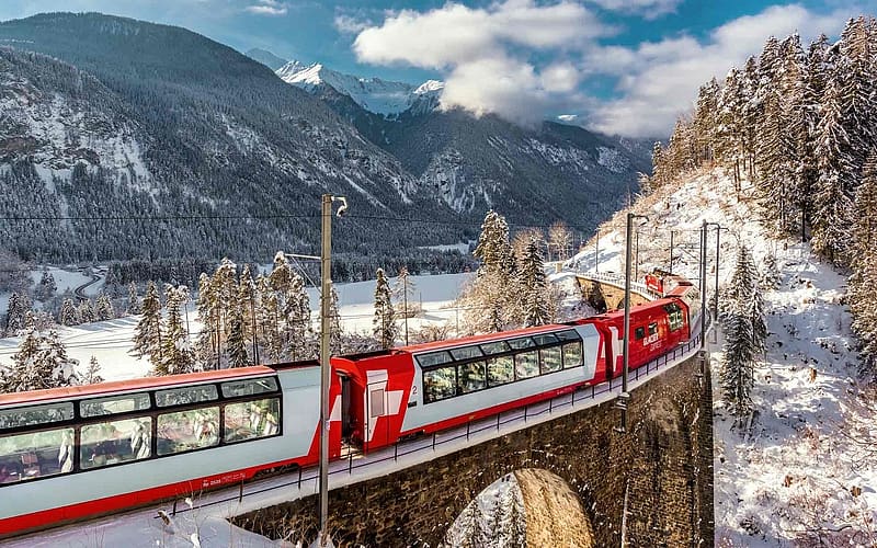 SWISS RAIL GLACIER EXPRESS, EXPRESS, VIADUCT, RED AND WHITE LIVERY, MOUNTAINS, HD wallpaper