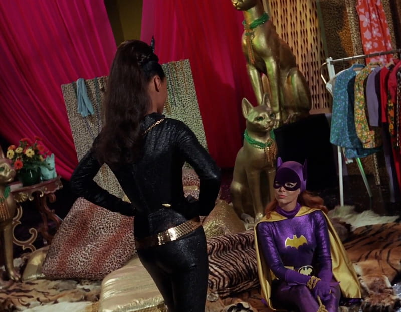 Catwoman and Batgirl, Catwoman, Batgirl, Yvonne Craig, Eartha Kitt, Batman TV Show, HD wallpaper
