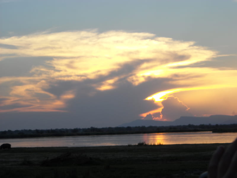 Zambezi Sunset, sunset, water, holiday, clouds, HD wallpaper