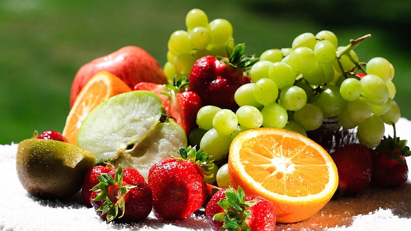 Assortment of Fresh Fruit, apple, health, refreshing, strawberry, orange, fruit, grapes, graphy, healthy, grapefruit, vitamins, natural, HD wallpaper