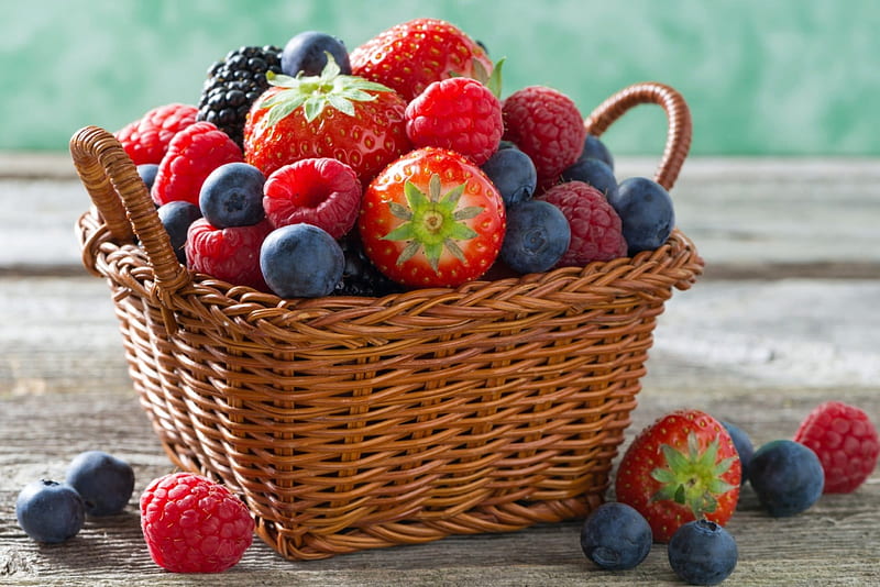 Berries, red, strawberry, food, sweet, dessert, fruit, berry, blueberry, basket, raspberry, blue, HD wallpaper