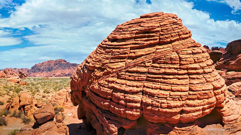 One of the Valley of Fire's many beehive sandstone formations, in Nevada, landscape, sky, usa, rock, clouds, HD wallpaper
