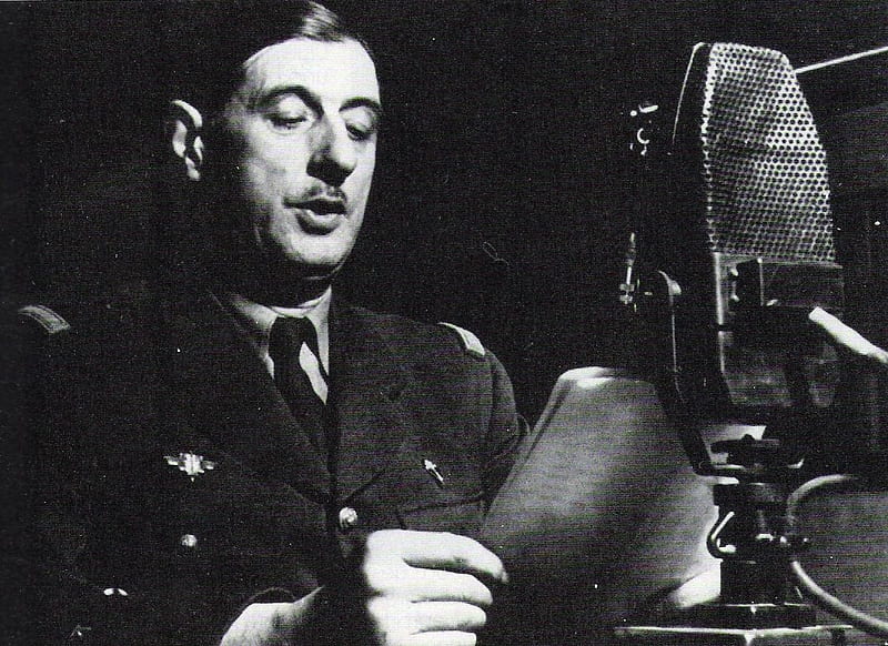 De Gaulle - Appeal of 18 June 1940, general, guerra, sadness, black and white, black, president, politique skz, very sad, graphy, bbc, not cool, france, sad, de gaulle, popular, HD wallpaper