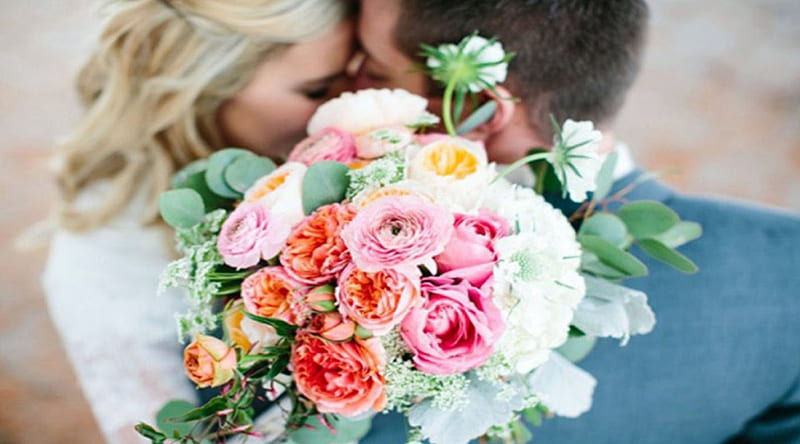 Whisper Sweet Nothings, romantic, romance, couples, together, in love, sweet love, unity, paradise, bouquet, love, siempre, pureness, flowers, union, whispers, HD wallpaper