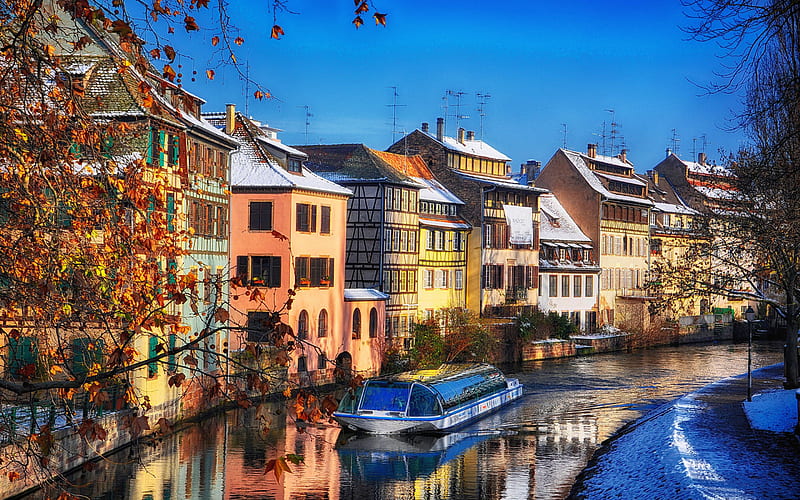 Strasbourg, winter, buildings, canal, boat, Strasbourg in winter, France, HD wallpaper