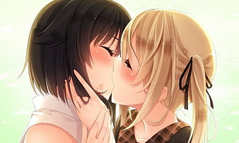 Hot Sexy Lesbian Blonde And Brunette Kissing