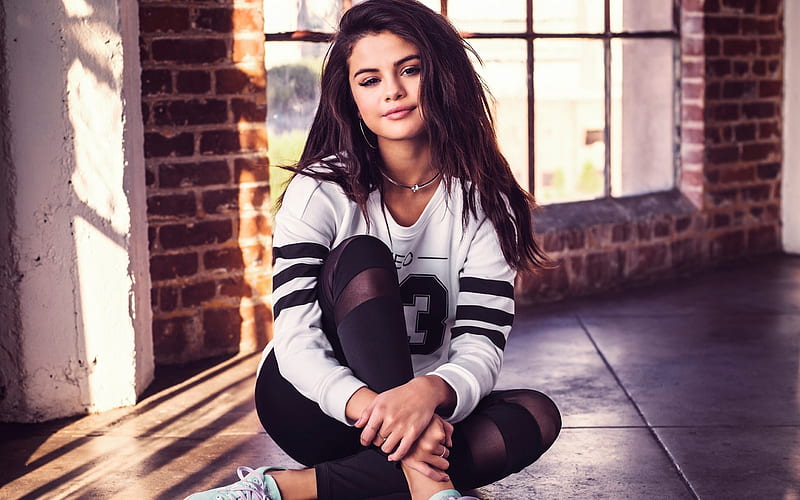 Selena gomez adidas-, HD wallpaper Peakpx