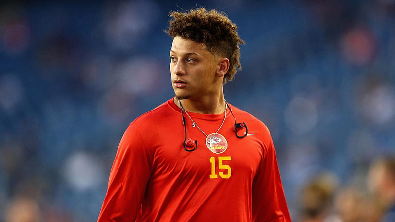 patrick mahomes is wearing red sports dress in blur background sports-, HD wallpaper
