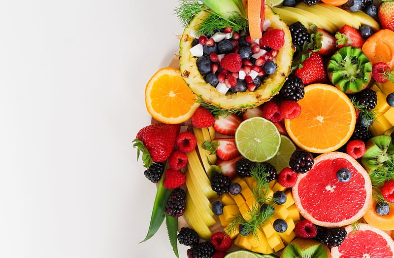 Fruit Platter Ultra, Food and Drink, Oranges, Fruits, Tropical, graphy, Fresh, Mixed, Kiwi, Pineapple, Lemon, Closeup, Sweet, delicious, strawberries, Berries, Food, nutrition, citrus, HD wallpaper