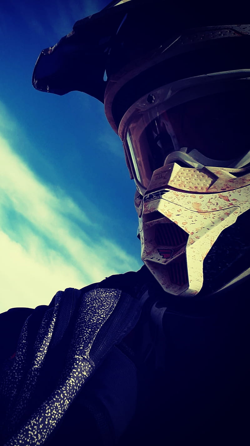 A GOOD DAY TO RIDE, dirtbike, helmet, sky, HD phone wallpaper