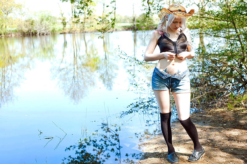 Going For A Dip. ., hats, cowgirl, ranch, lake, outdoors, swim, style, blondes, western, HD wallpaper