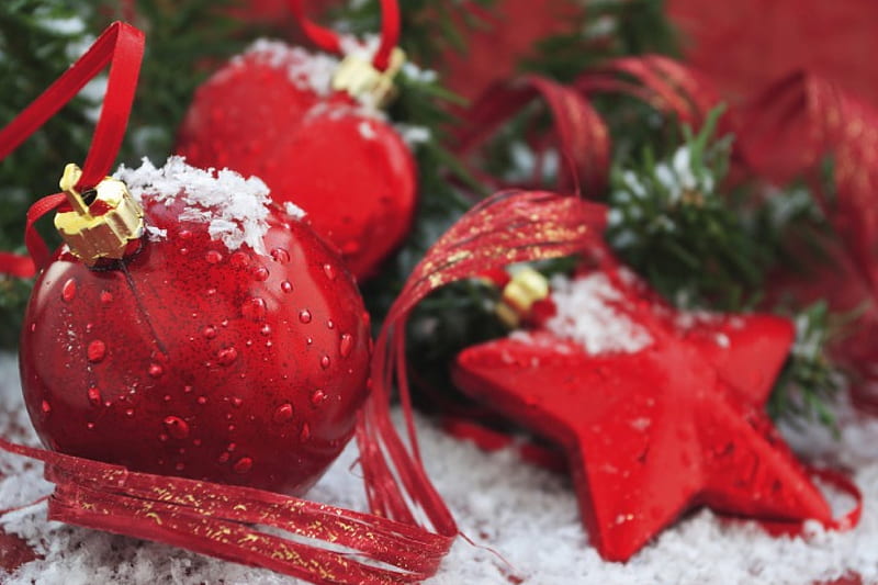 Christmas Time , ornaments, red, ball, christmas tree, green, snow, heart, star, HD wallpaper