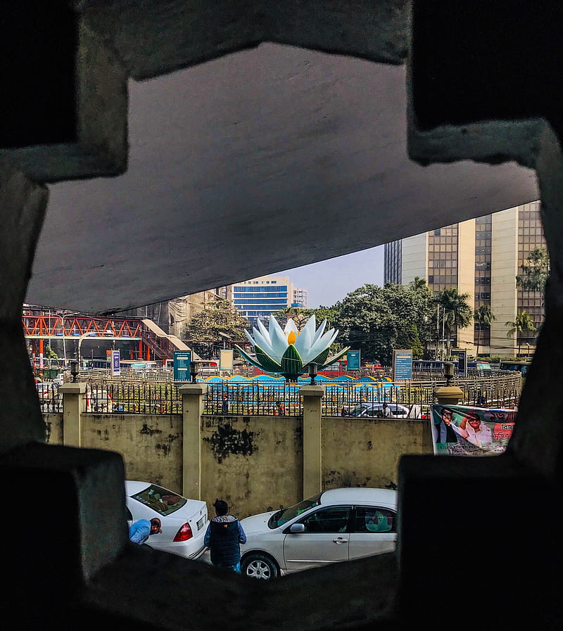 Motijheel-Dhaka, view, shapla chattar, king of city, dhaka, motijheel, bank, bangladesh, busy city, professional, window, HD phone wallpaper