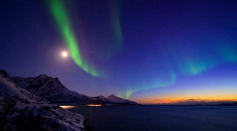 Northern lights, north, amazing, aurora, colors, bonito, sky, lights, sea, winter, mountain, coast, HD wallpaper