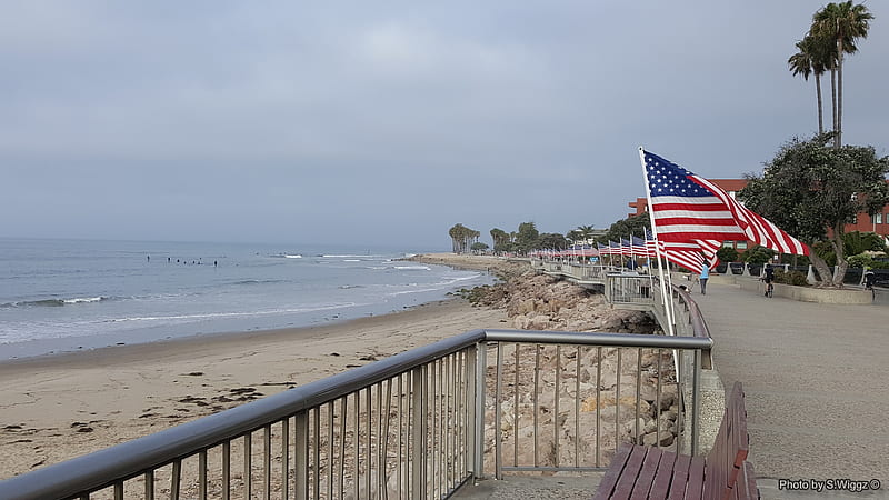 Old Glory in Motion on Memorial Day, Sand, Sky, beach, United States, Memorial, California, Clouds, Flag, Day, HD wallpaper