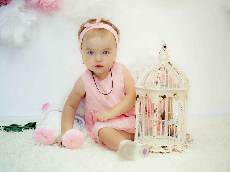 * Cute girl *, cake, girl, angel, doll, pink, baby, blue eyes, sweet, HD wallpaper
