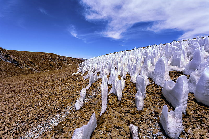 Penitentes, Blades oriented towards the sun, Snow formations, High altitudes, Tall thin blades of hardened snow or ice, HD wallpaper